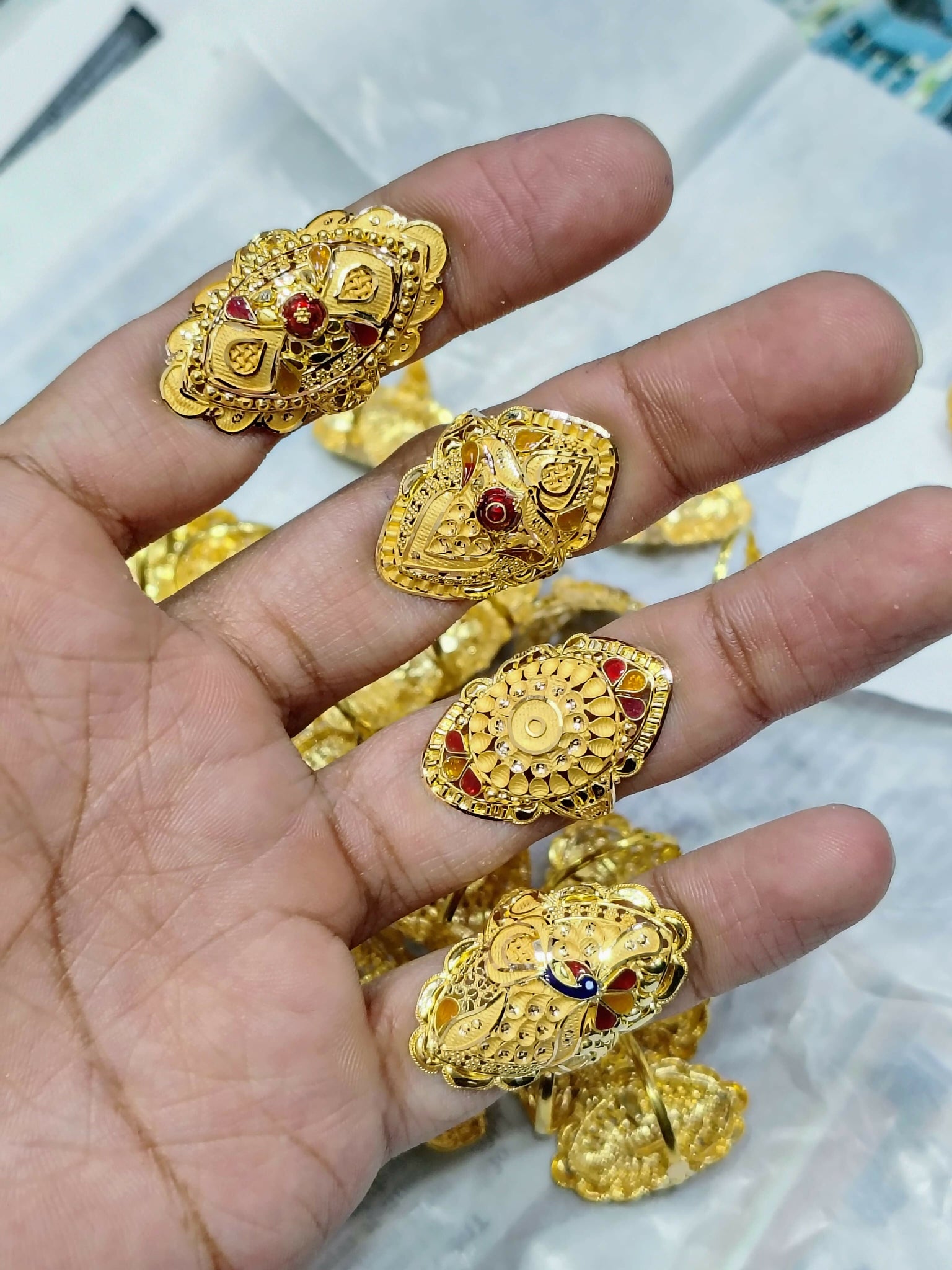 Gold Ladies Rings Sarafa Bazar India
