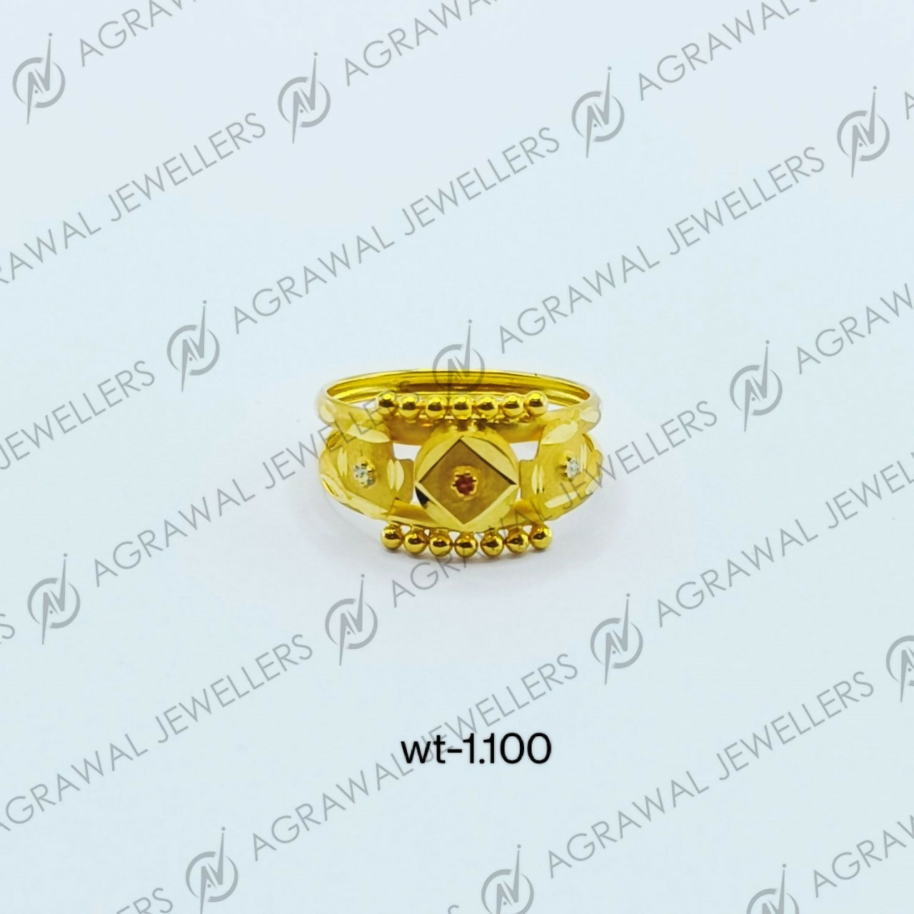 Gold Ladies Ring Sarafa Bazar India