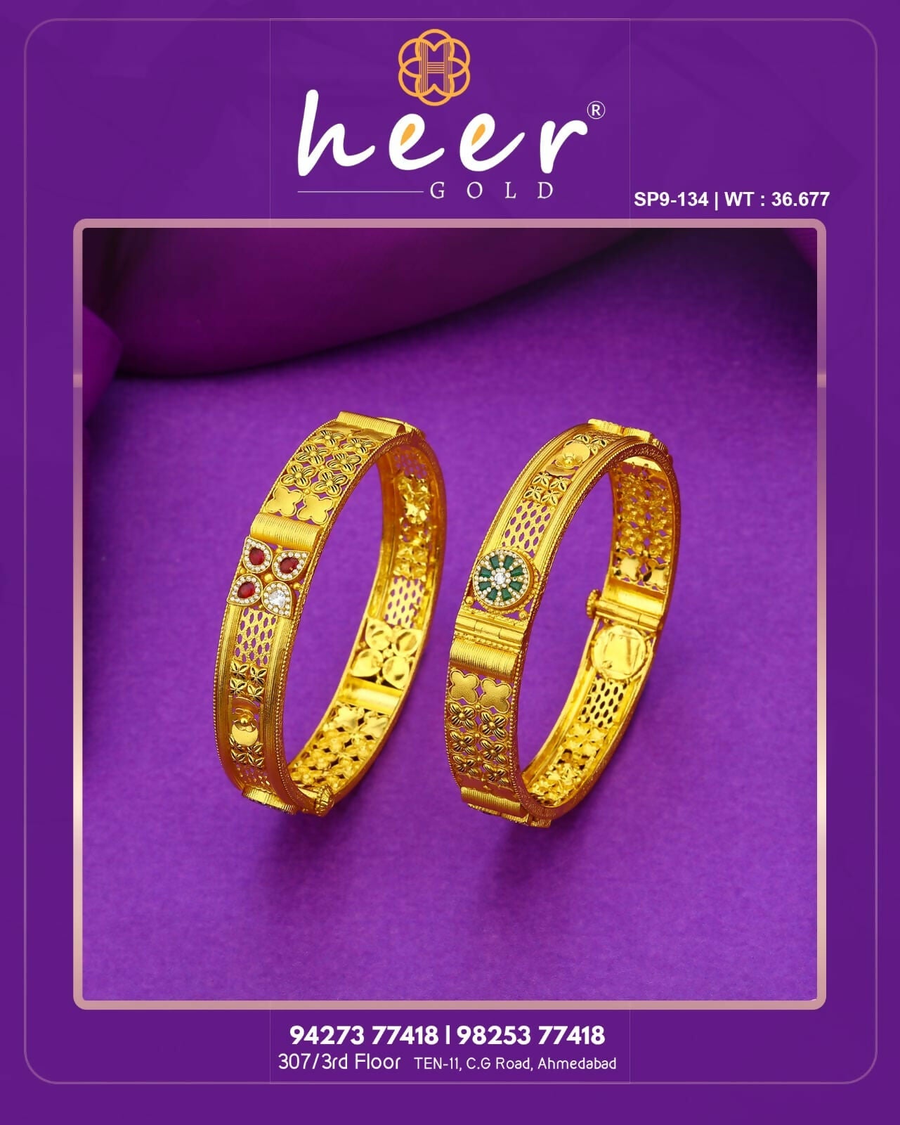 Antique Bangles Sarafa Bazar India