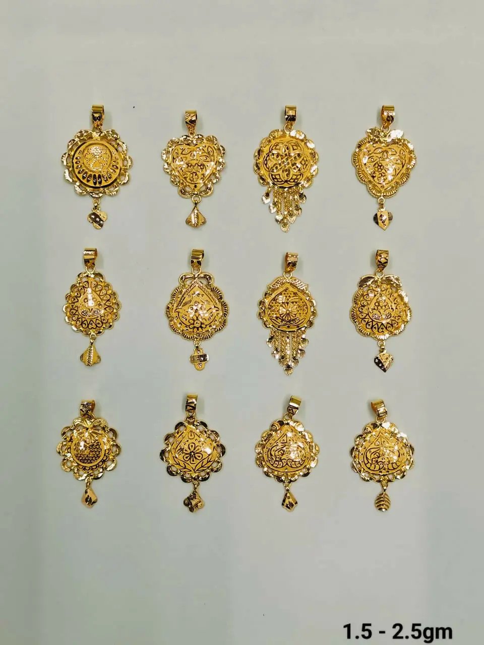 18kt Gold Pendants Sarafa Bazar India