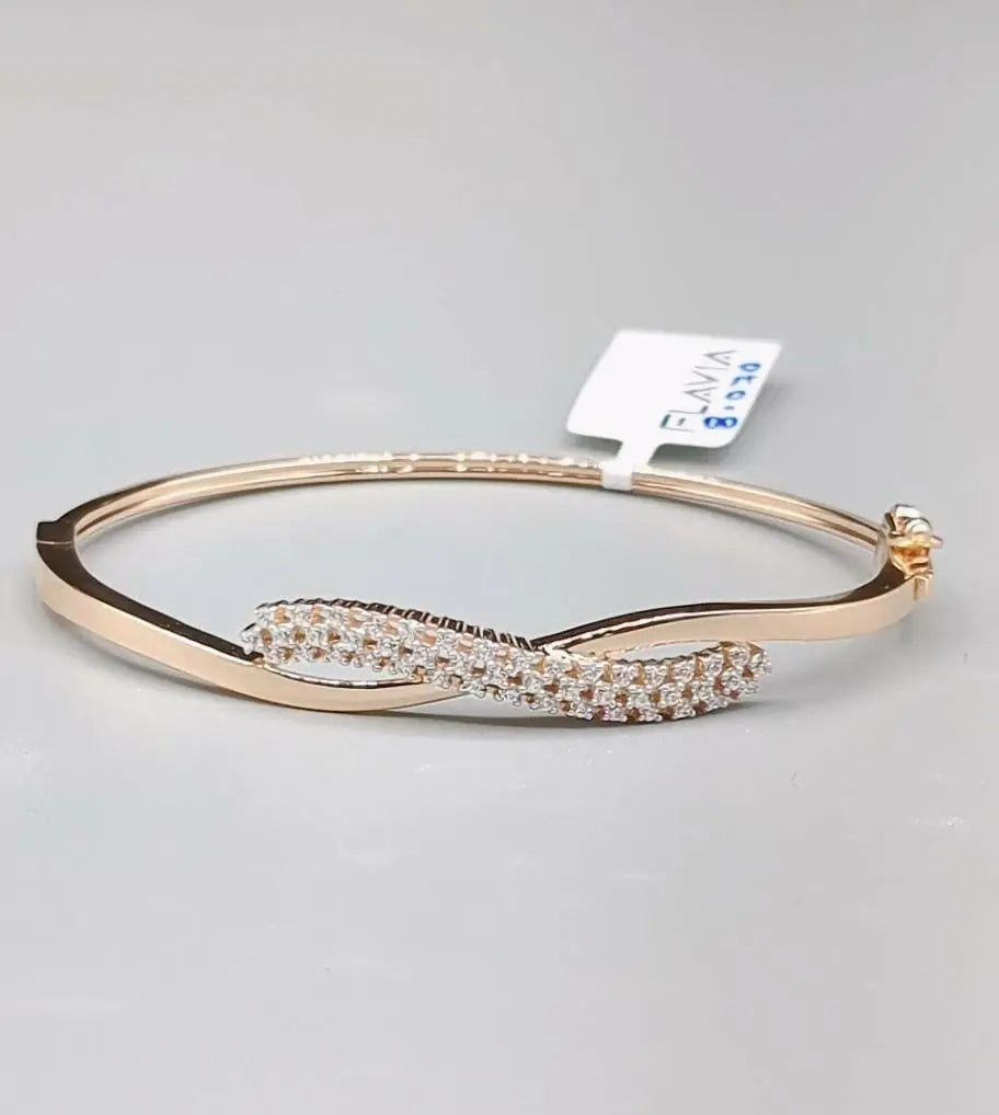 18kt Rose Gold Ladies Bracelet Sarafa Bazar India