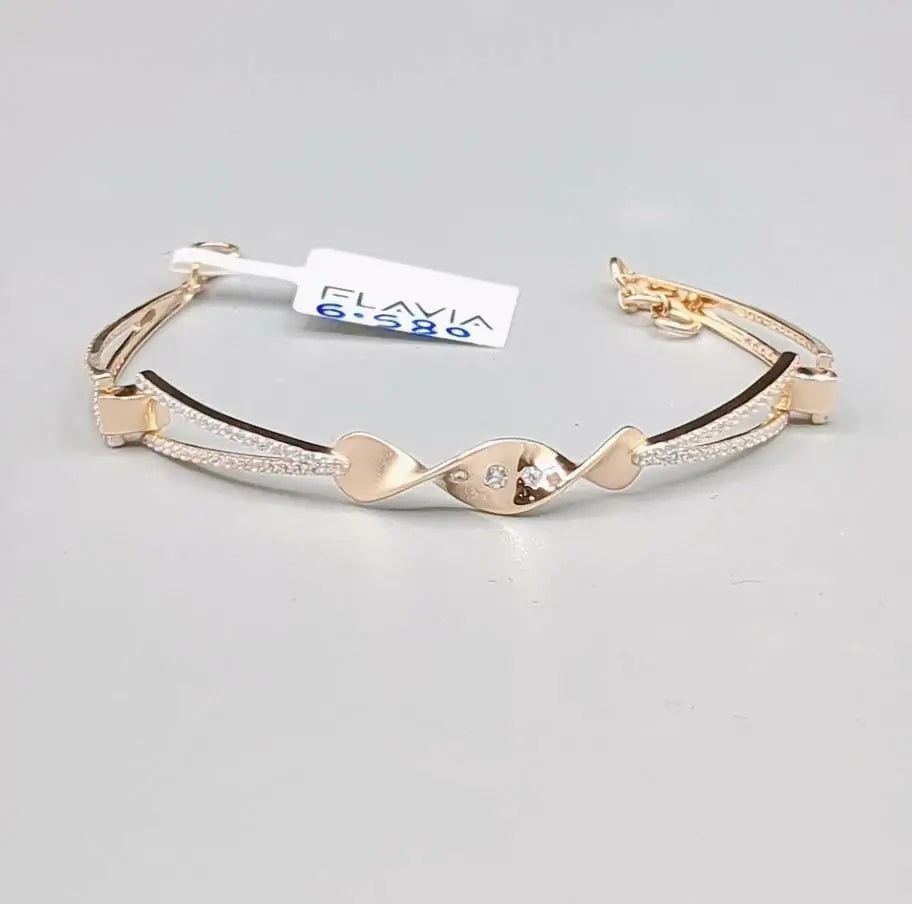 18kt Rose Gold Ladies Bracelet Sarafa Bazar India