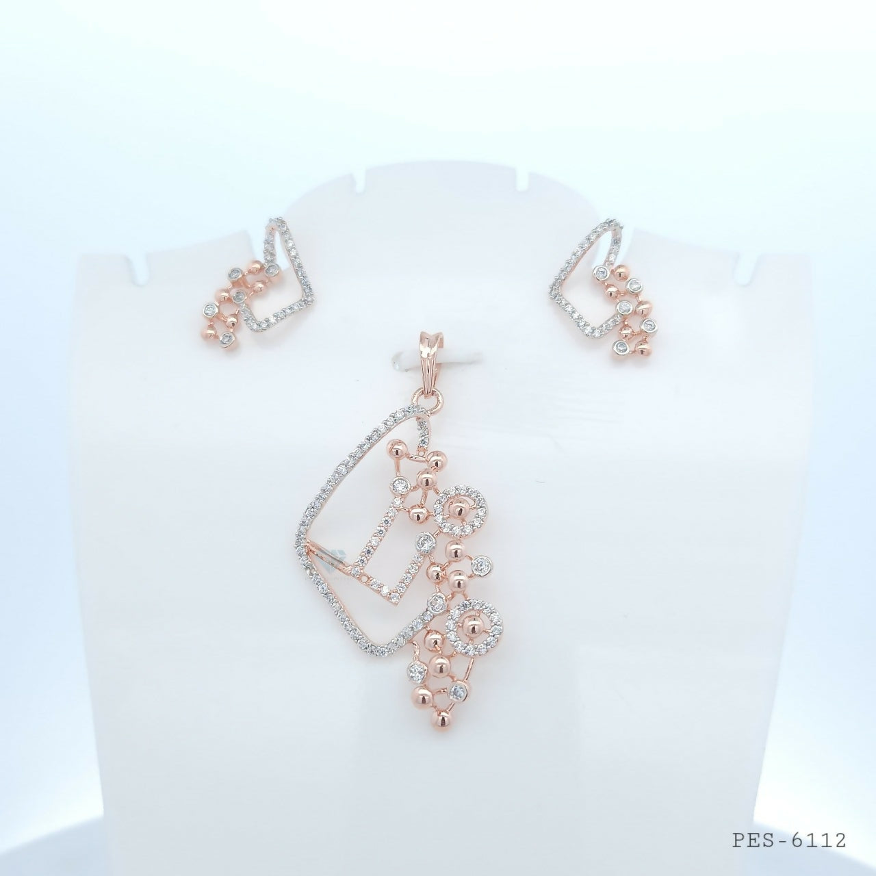 Rose Gold Pendant Set Sarafa Bazar India