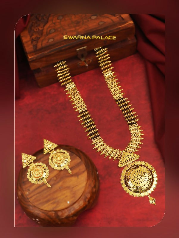 Gold Mangalsutra Sarafa Bazar India
