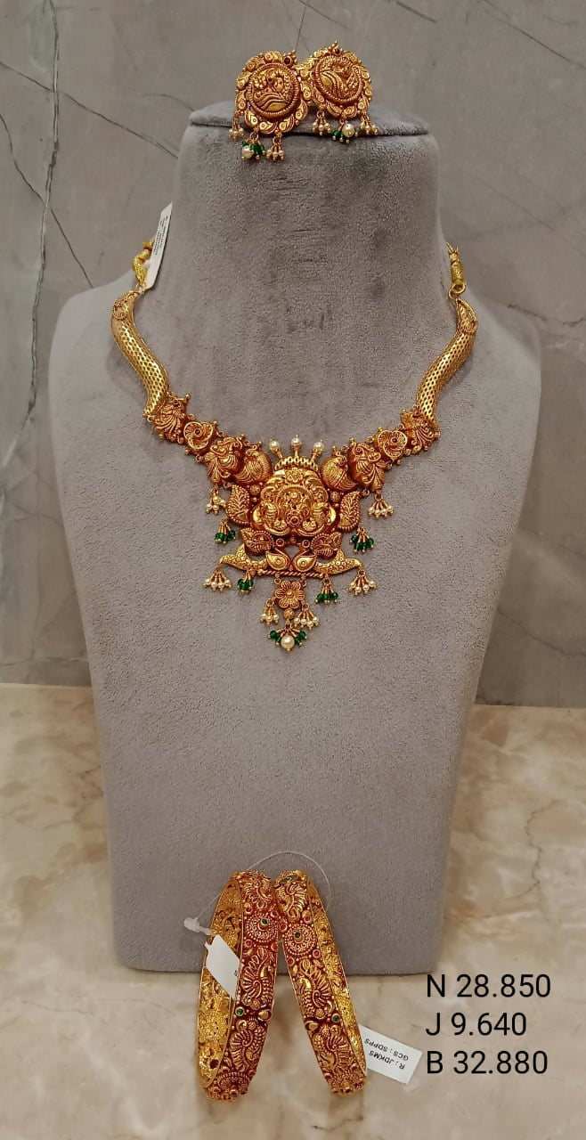 Antique Temple Necklace & Bangles Sarafa Bazar India