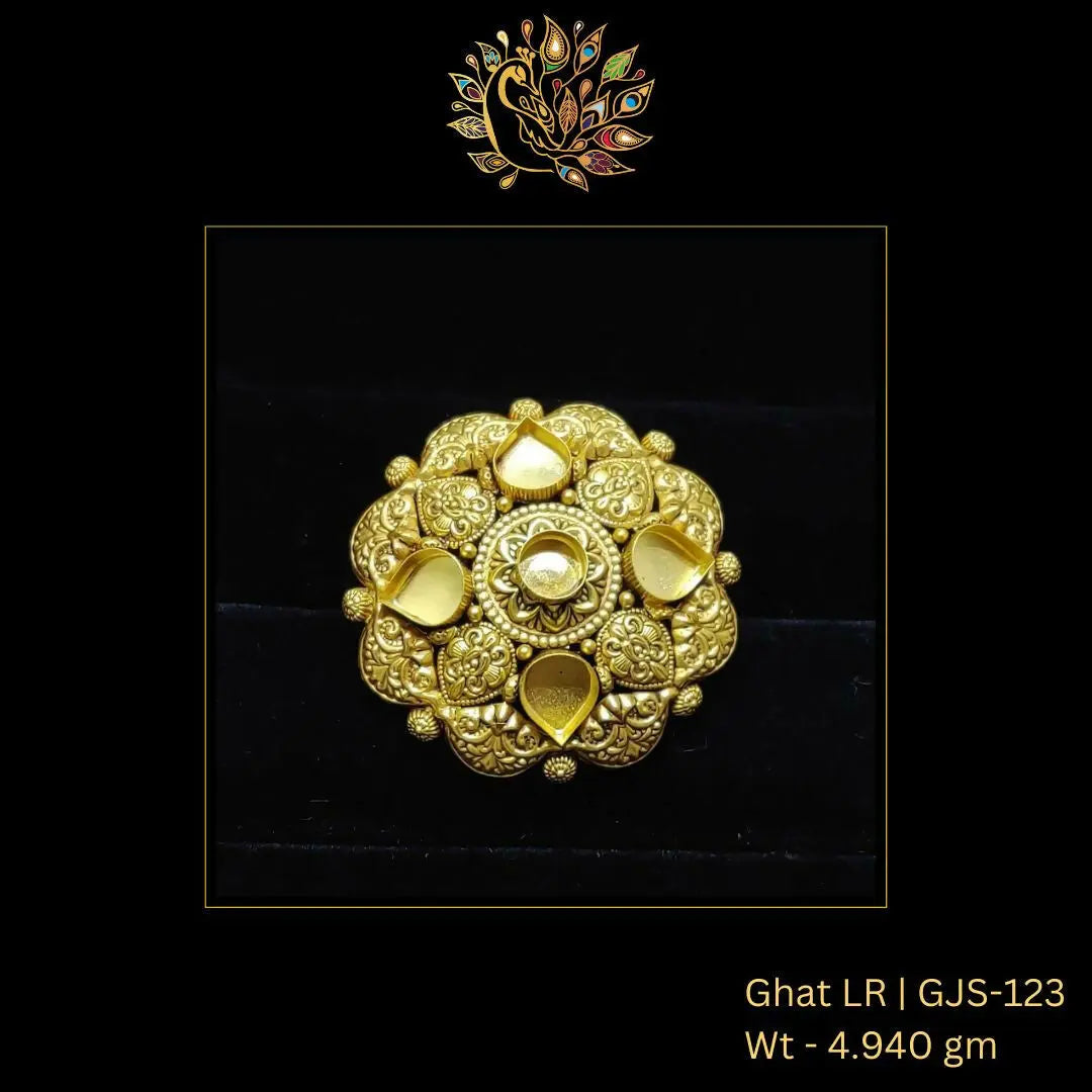 22kt Antique Ghat Ladies Ring Sarafa Bazar India