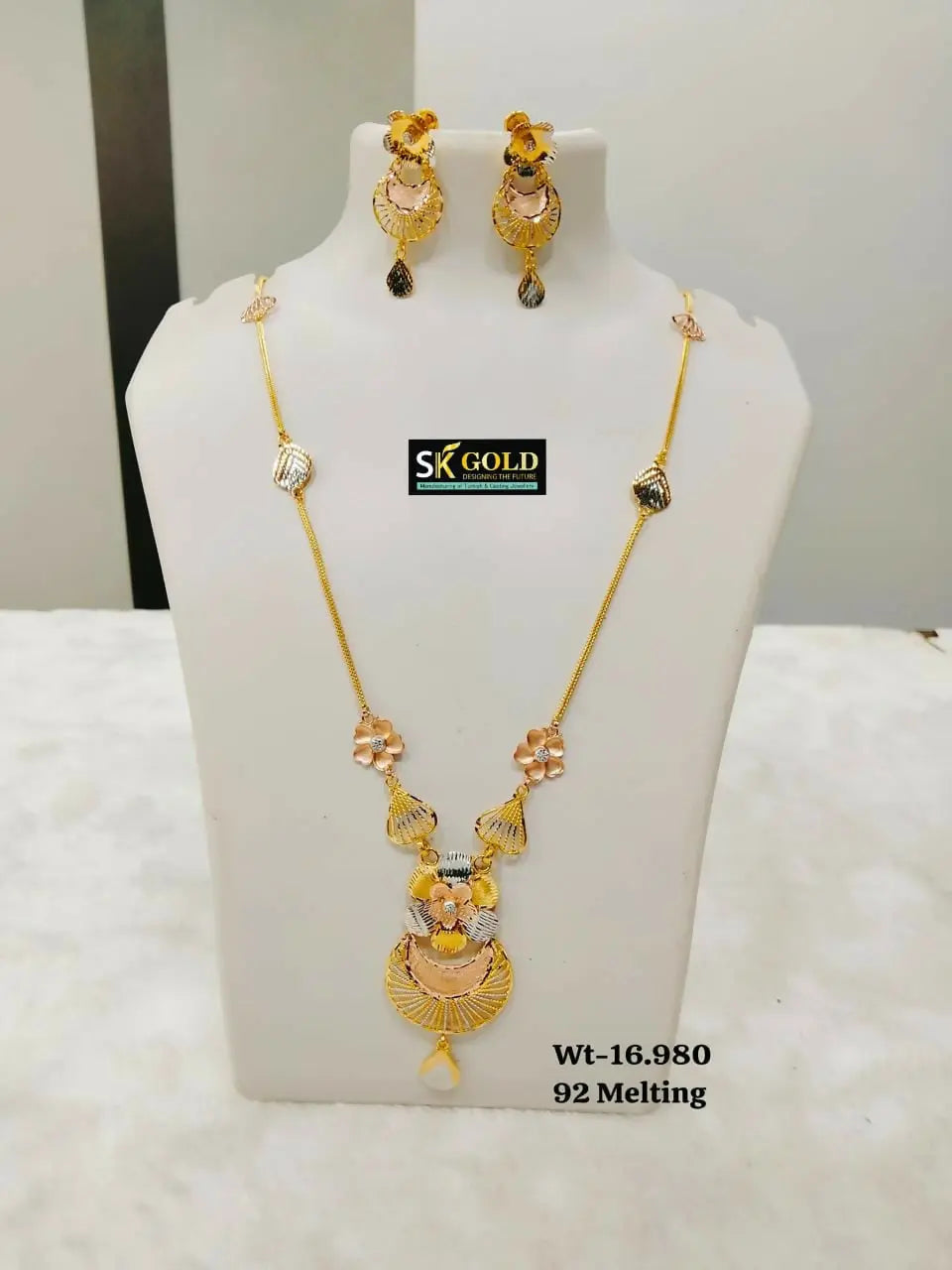 22kt Flora Chain Set Sarafa Bazar India