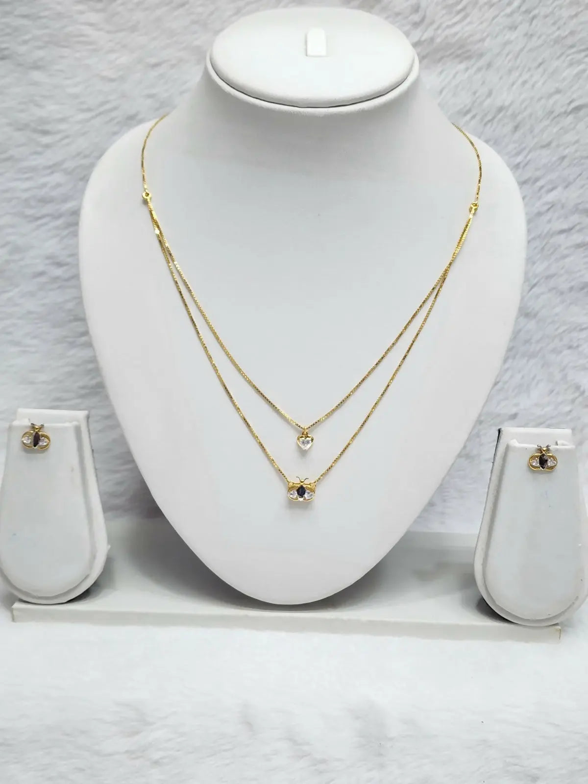 22kt Solitaire Chain Set Sarafa Bazar India