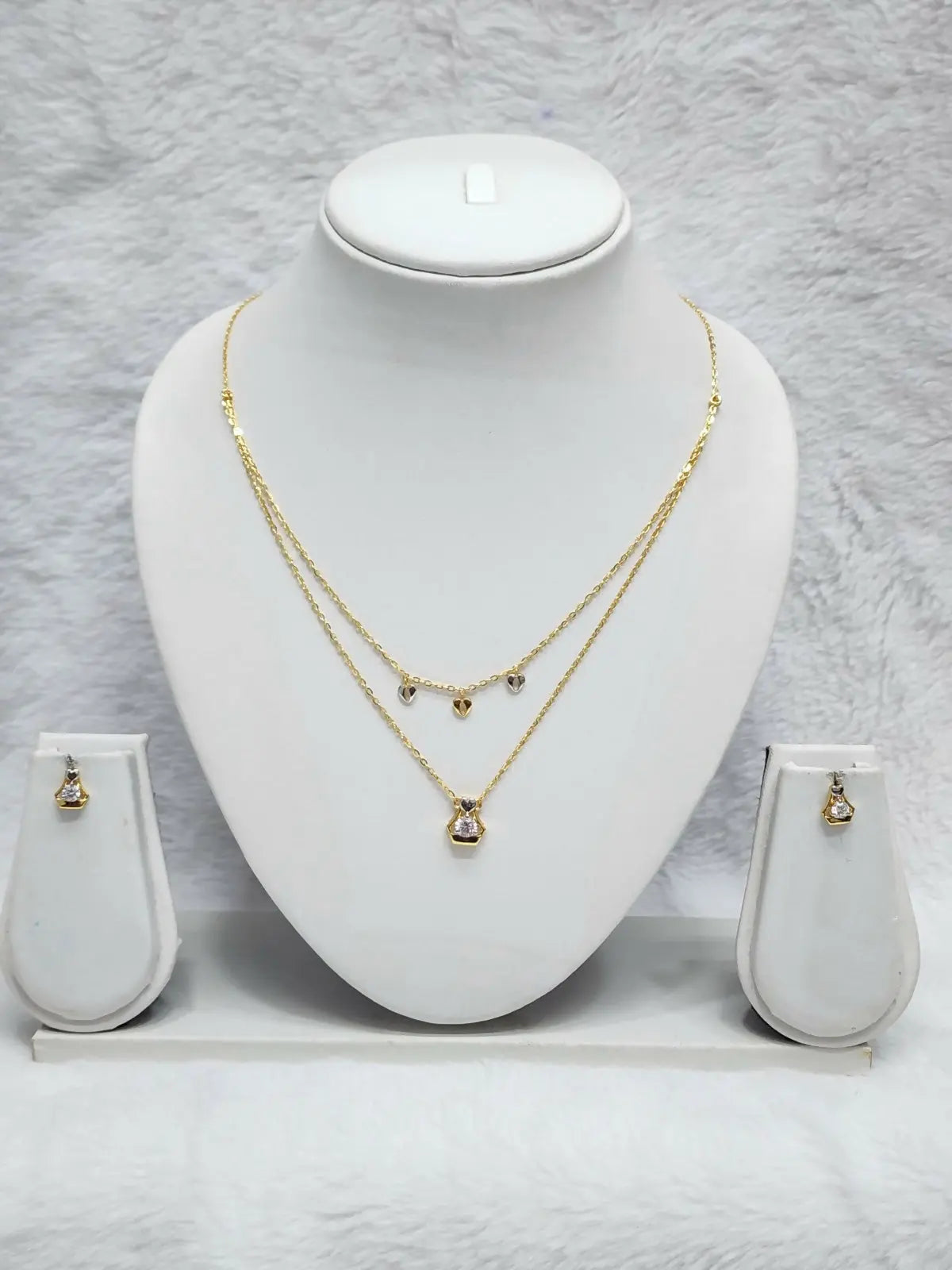 22kt Solitaire Chain Set Sarafa Bazar India