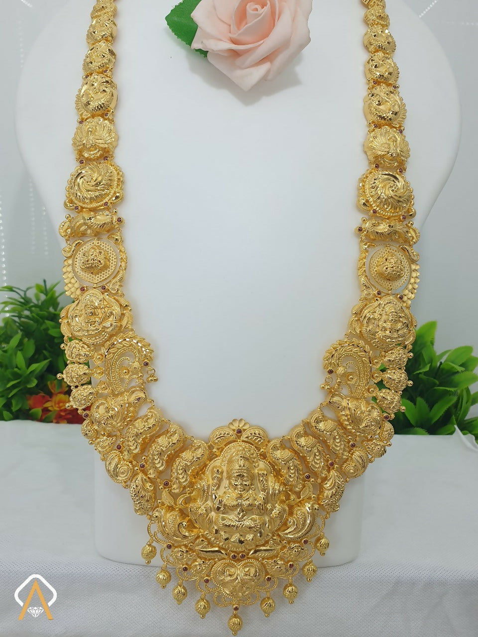 Fancy Haram & Necklace Sarafa Bazar India