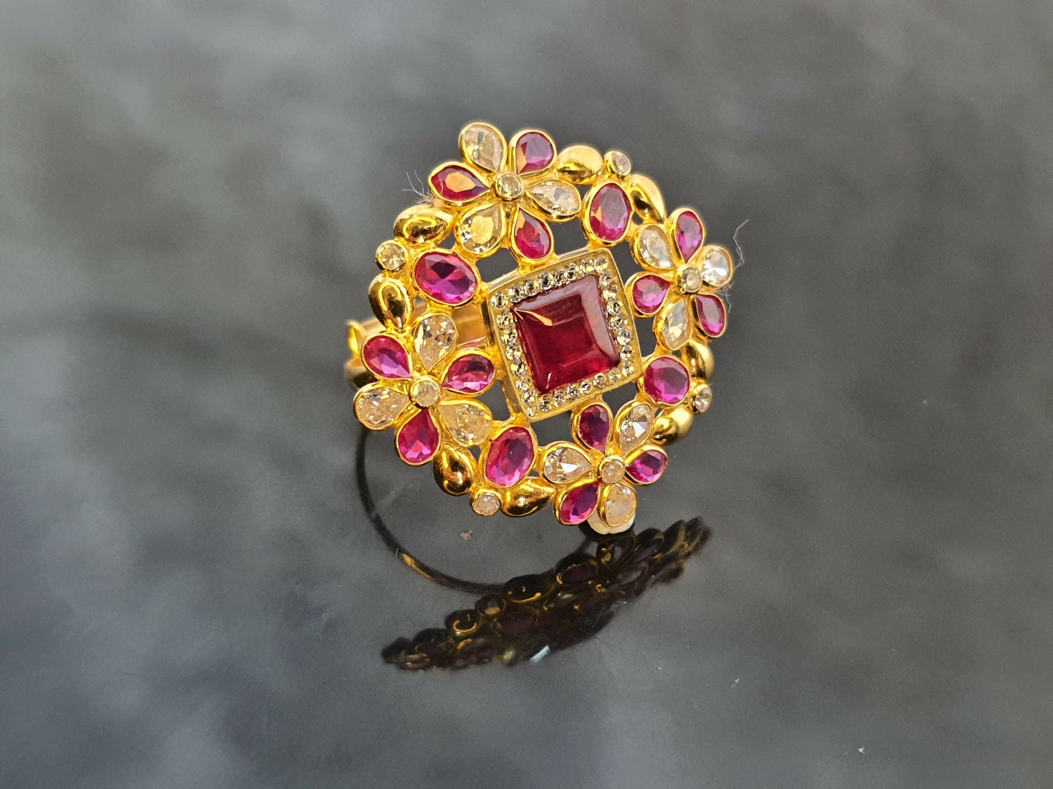 Light Weight CZ Polki Ladies Ring Sarafa Bazar India