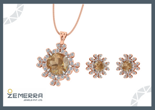 Premium 14K Gold Pendant Sets with Dizzling Diamonds Sarafa Bazar India