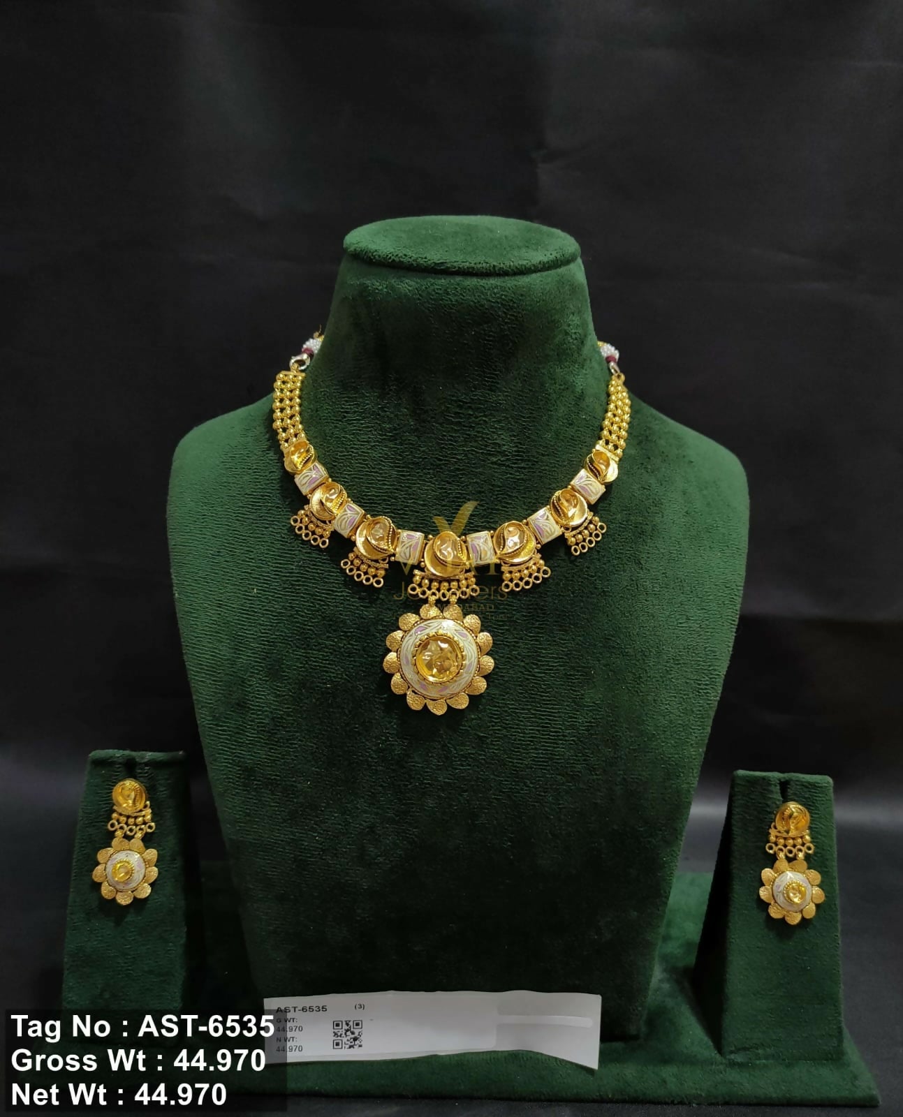 Antique Necklace Khoka Sarafa Bazar India