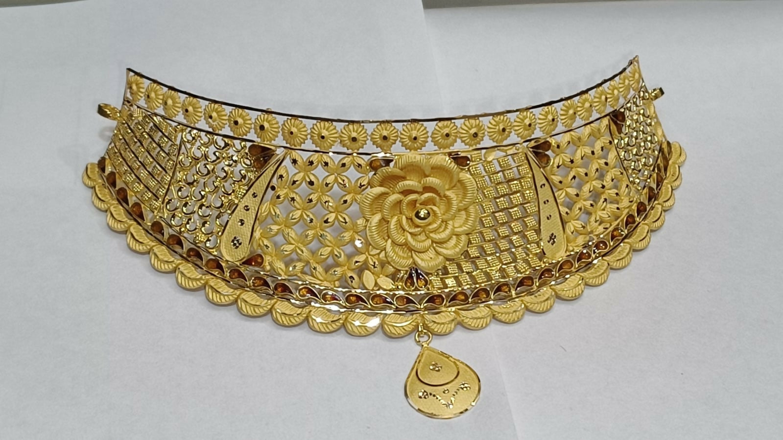 Gold Choker Sarafa Bazar India