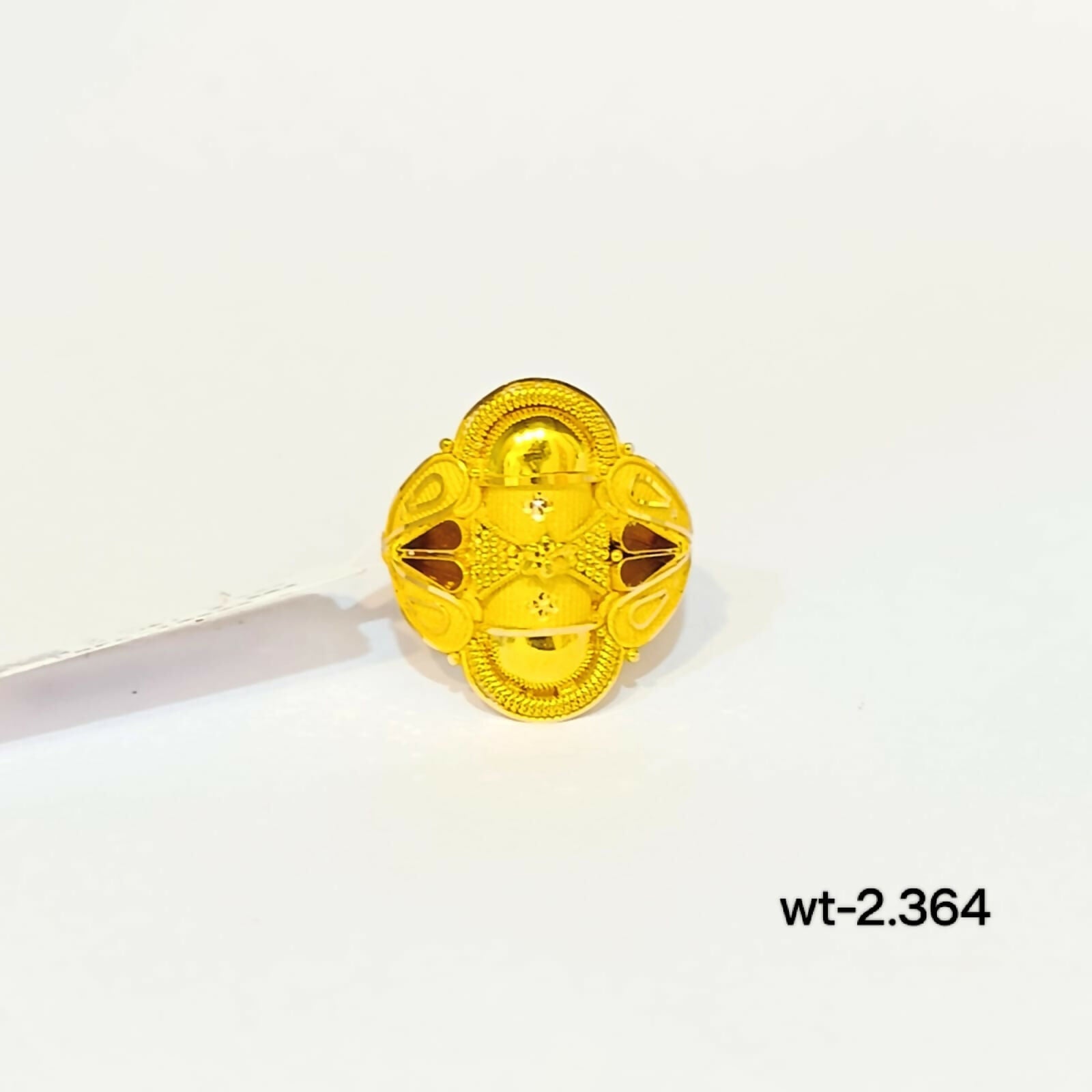 Gold Ladies Ring Sarafa Bazar India