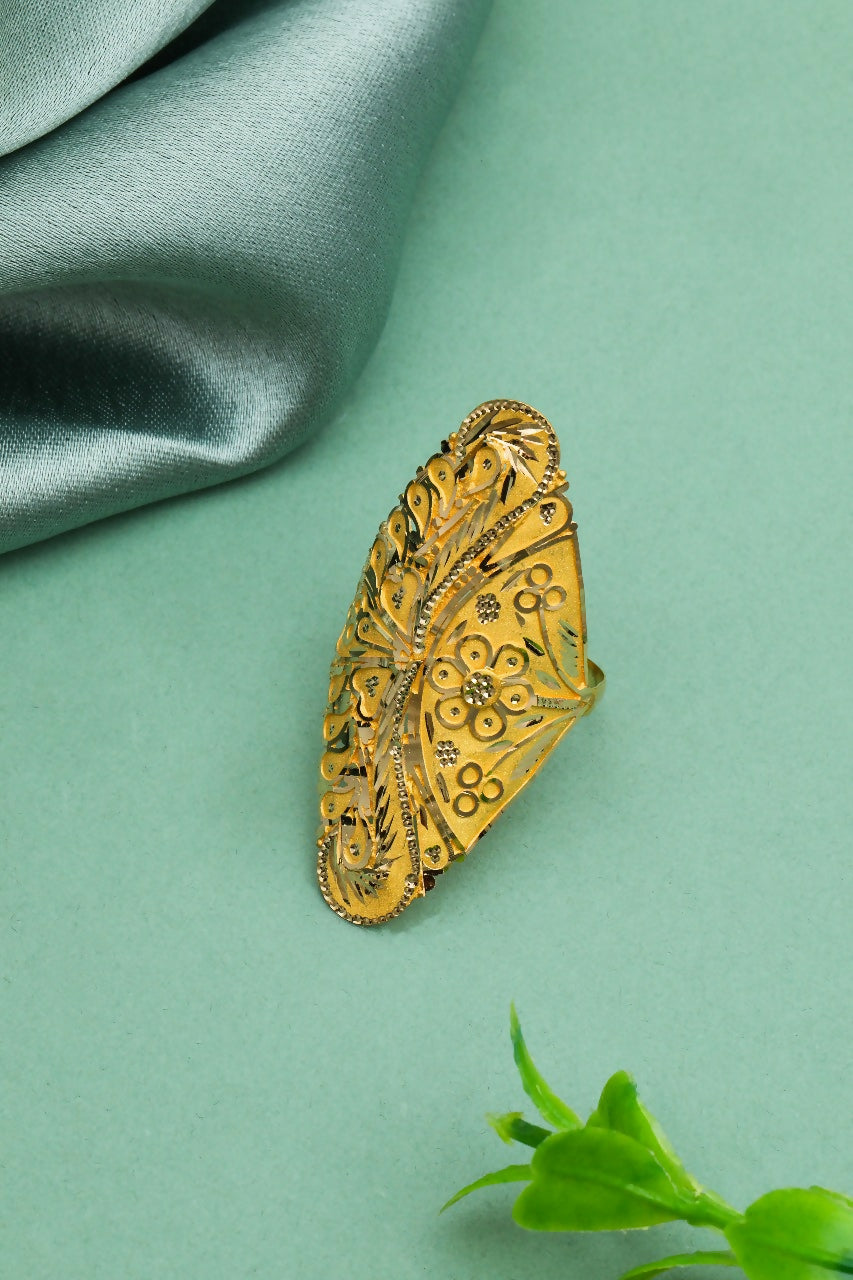 Gold Ladies Rings Sarafa Bazar India