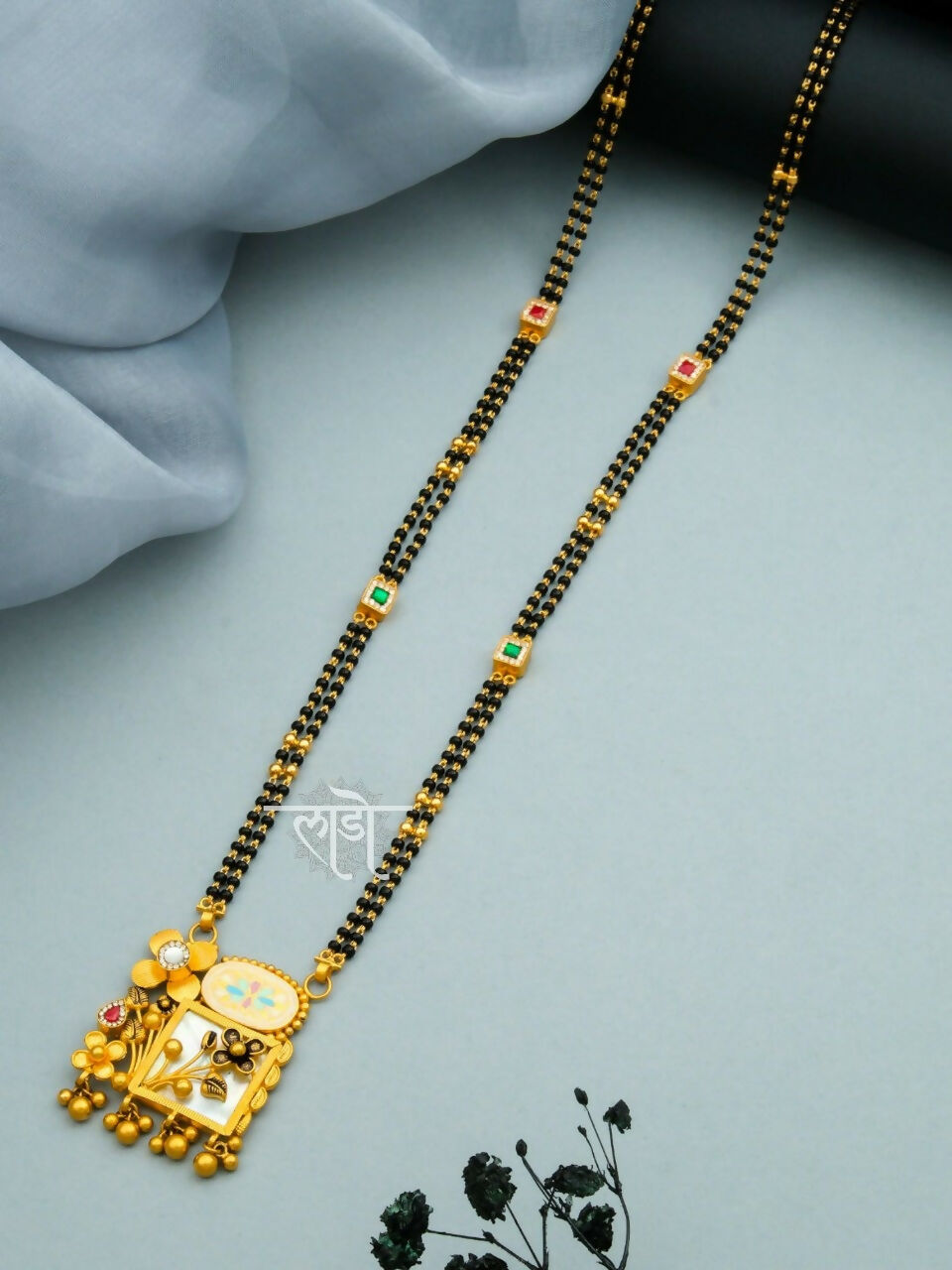 Antique Mangalsutra Sarafa Bazar India