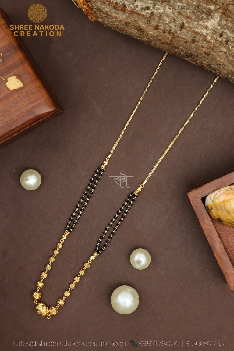 Gold Mangalsutra Sarafa Bazar India