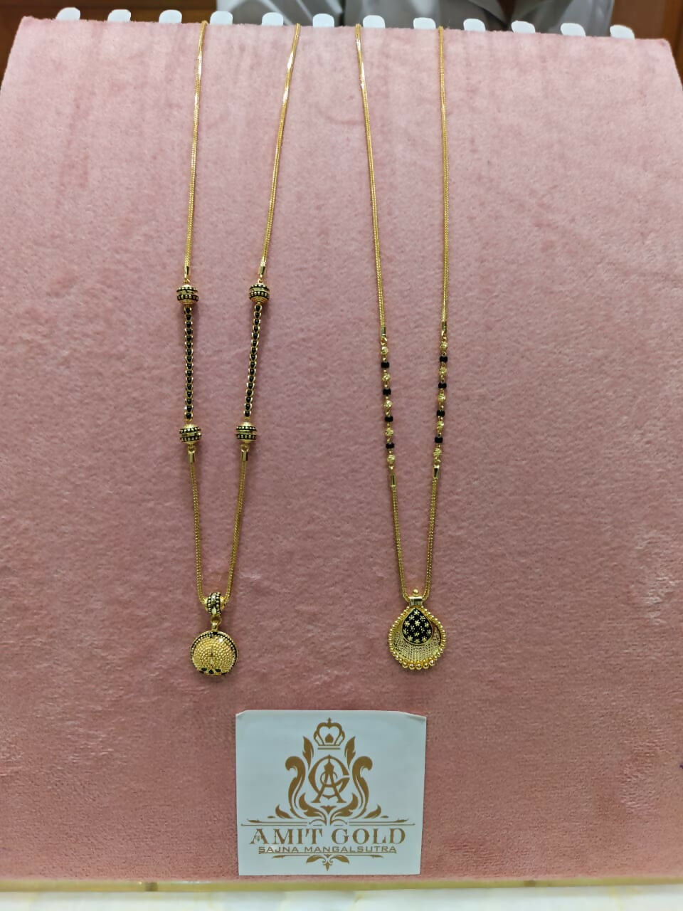 Gold Mangalsutra Sarafa Bazar India