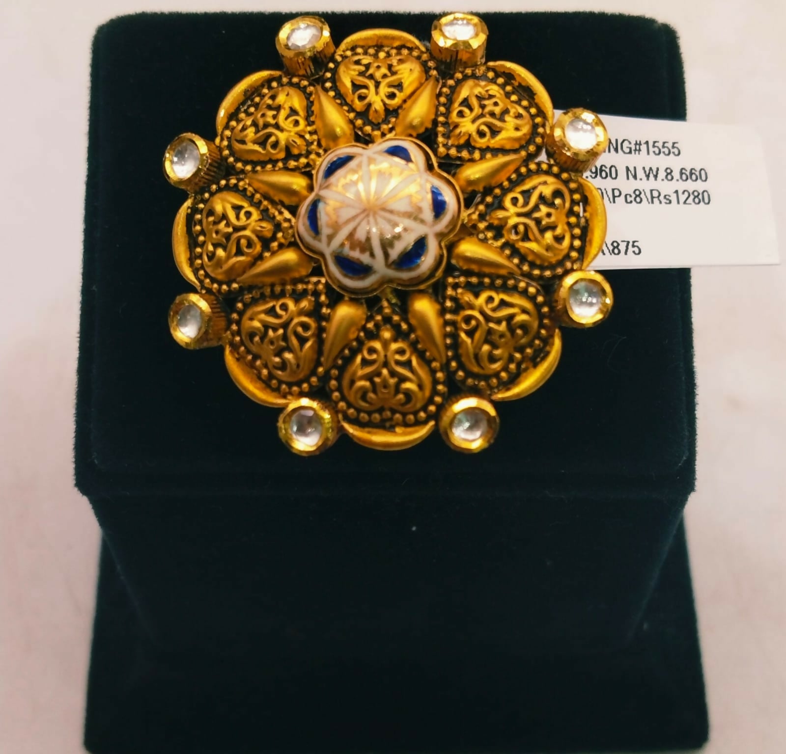 Antique Ladies Ring Sarafa Bazar India