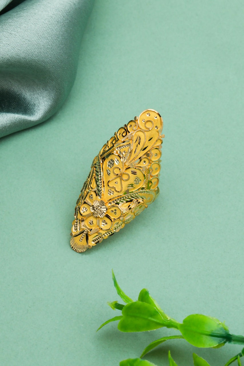 Gold Ladies Rings Sarafa Bazar India