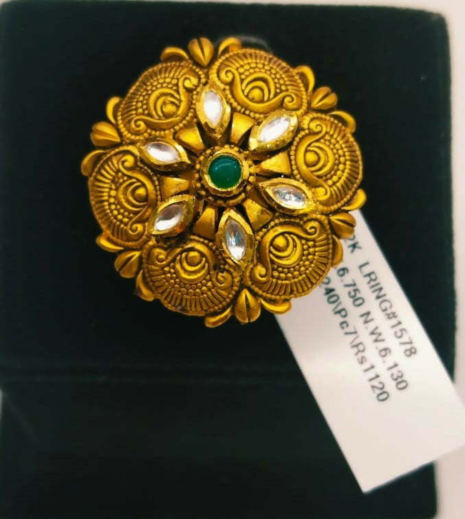Antique Ladies Ring Sarafa Bazar India