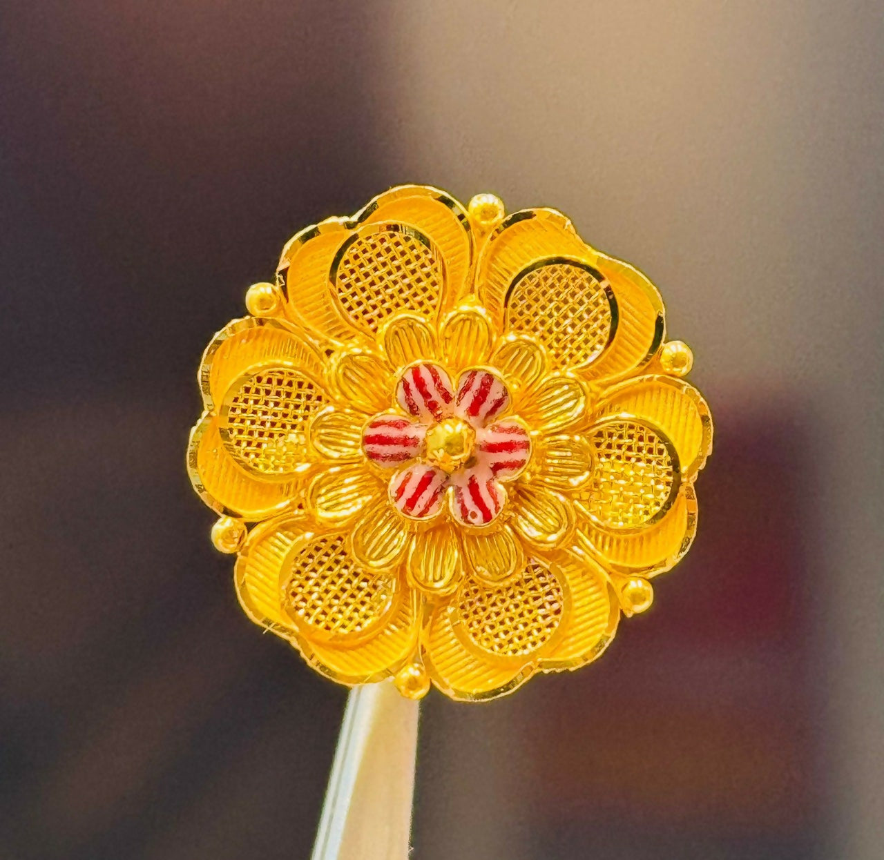 Antique Ladies Ring Sarafa Bazar India