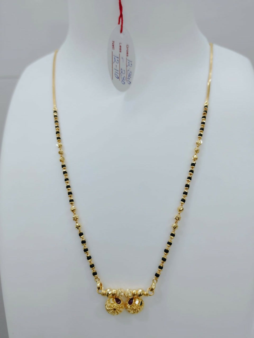 Gold Mangalsutra Sarafa Bazar India