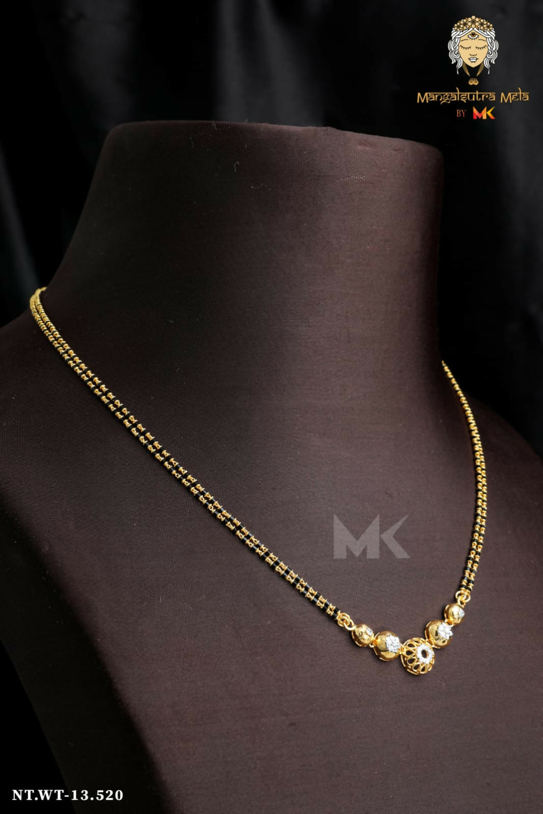 Gold Mangalsutra Sarafa Bazar India