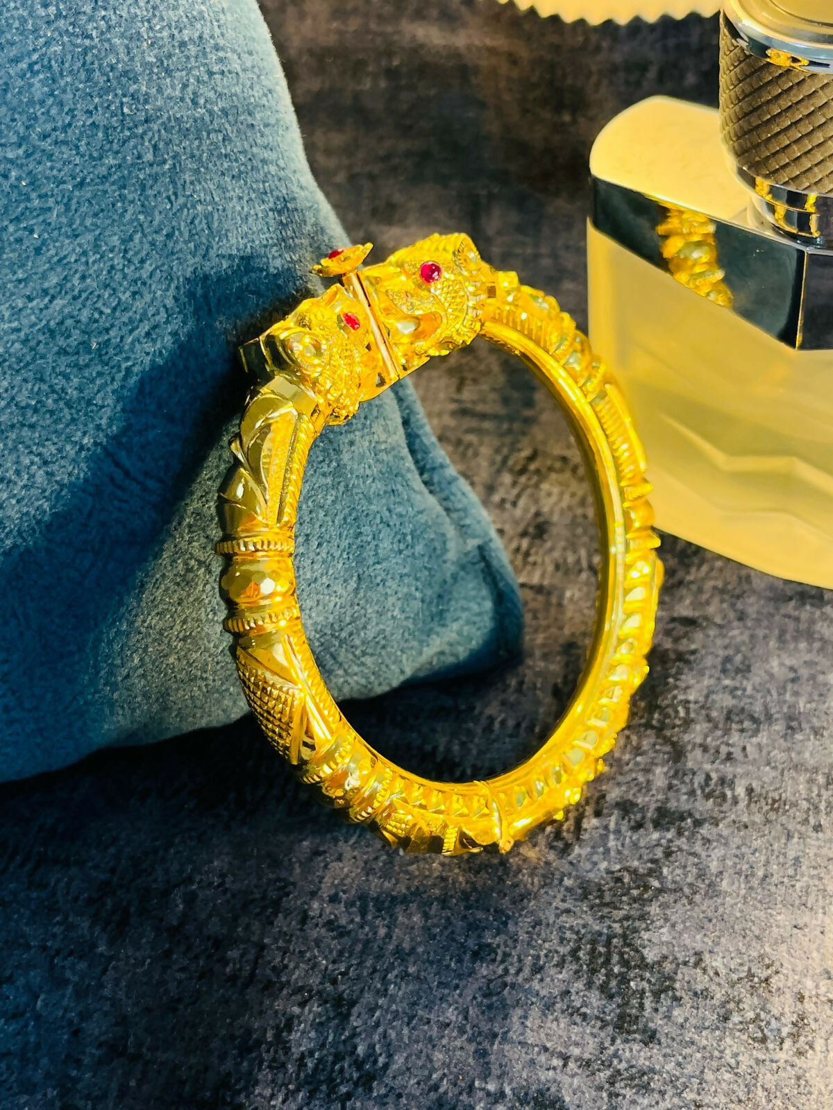 Gents Simba Kada Gents Nakshi Kada Sarafa Bazar India