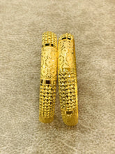 Bombay Fancy Bangles Sarafa Bazar India