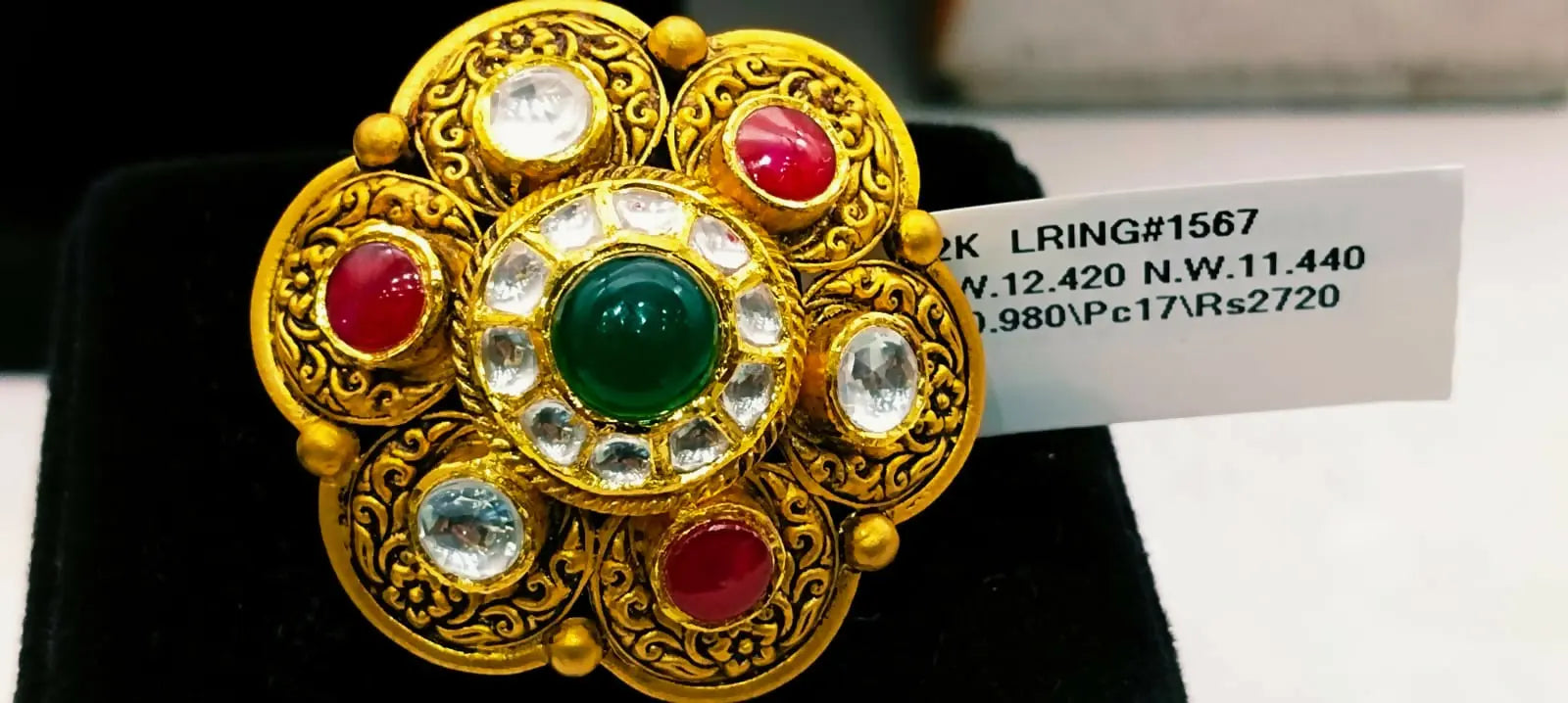 Antique Ladies Ring Sarafa Bazar India