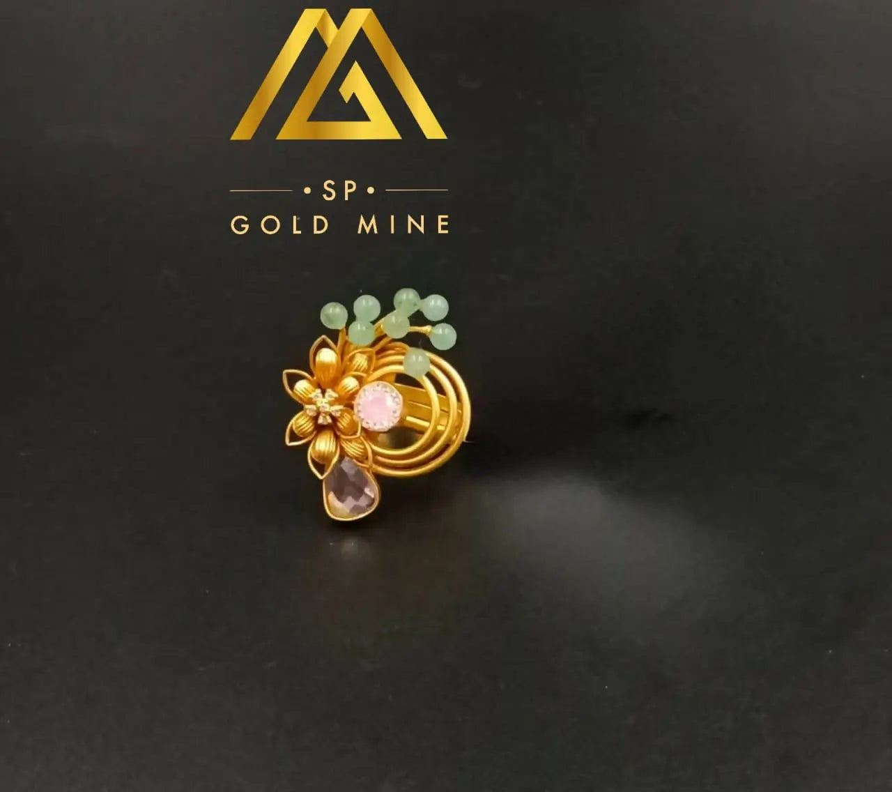 Antique Ladies Ring Sarafa Bazar India