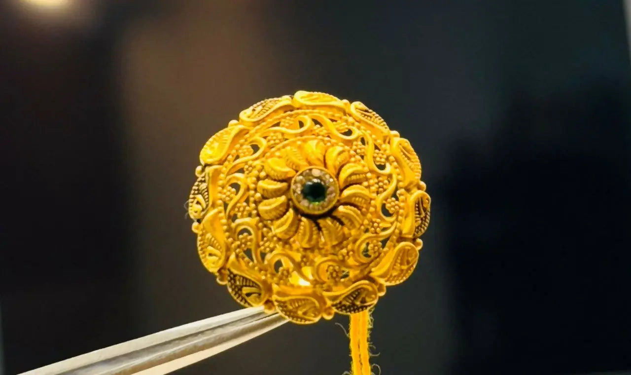 Antique Ladies Rings Sarafa Bazar India