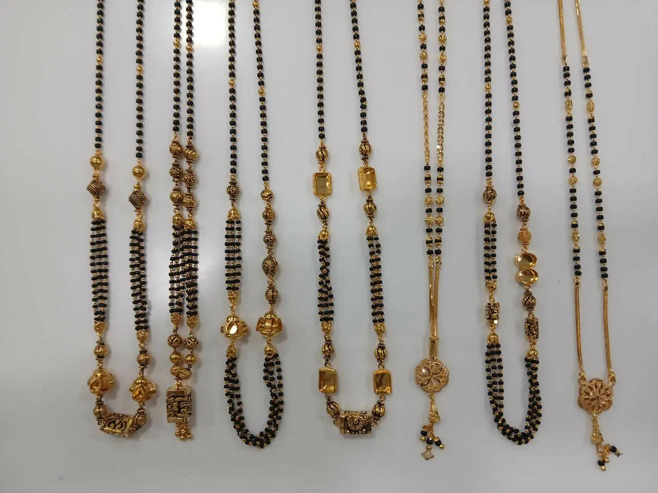 Antique Mangalsutra Dokiya Sarafa Bazar India