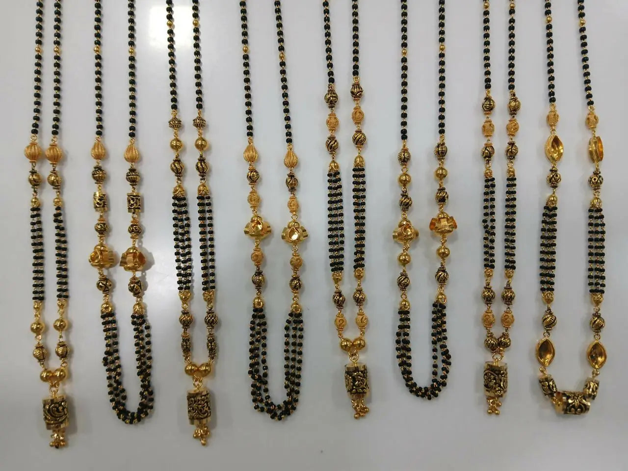 Antique Mangalsutra Dokiya Sarafa Bazar India