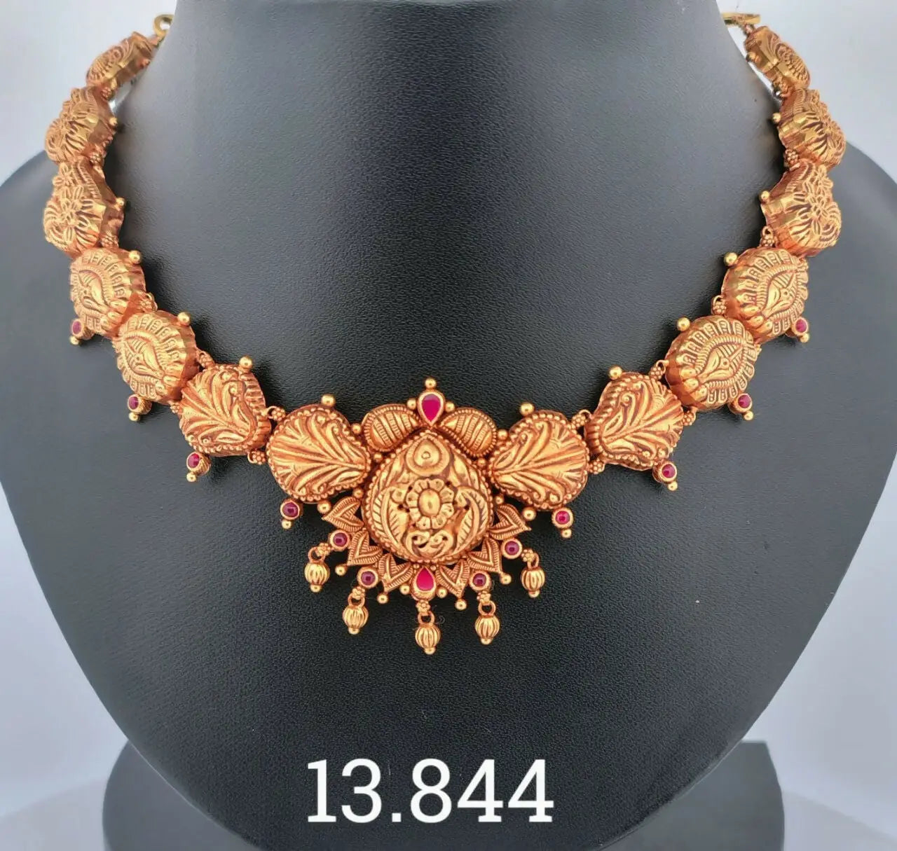 Antique Necklace Sarafa Bazar India