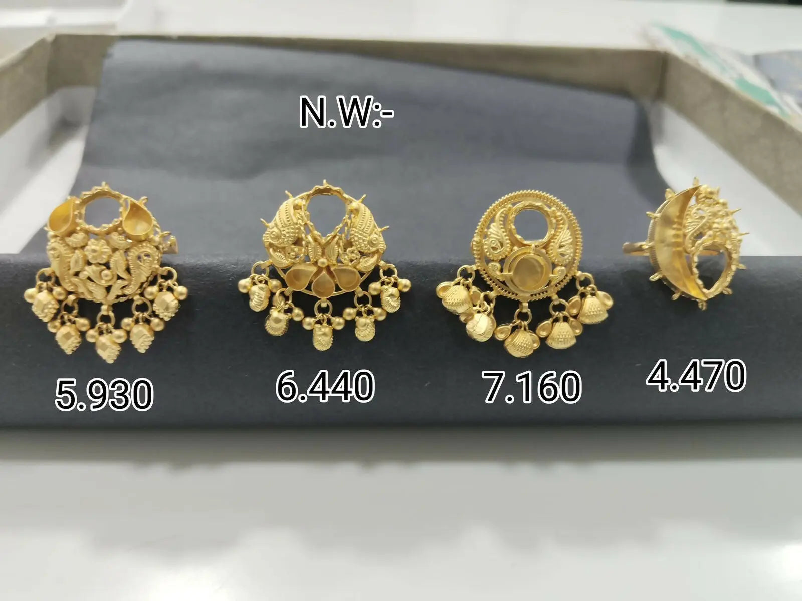 Antique Pendants Sarafa Bazar India