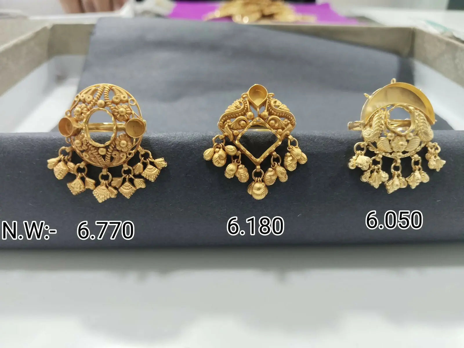 Antique Pendants Sarafa Bazar India