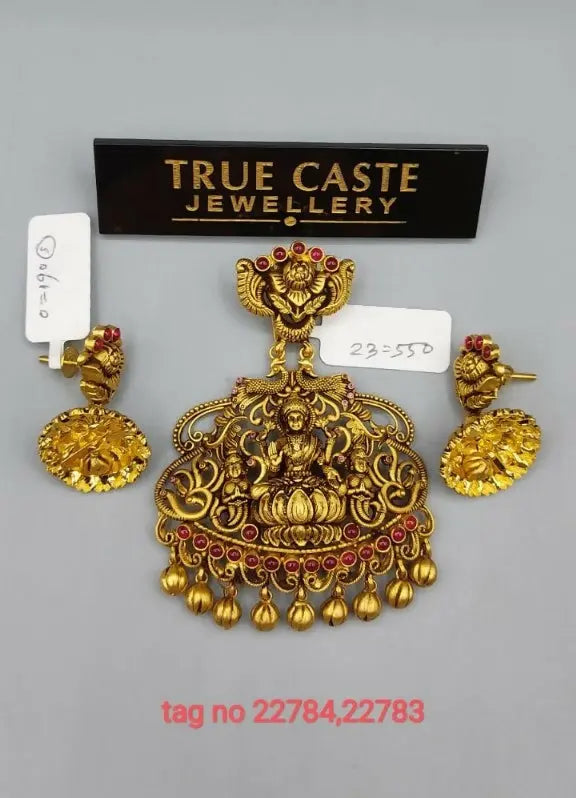 Antique Temple Pendant Set Sarafa Bazar India