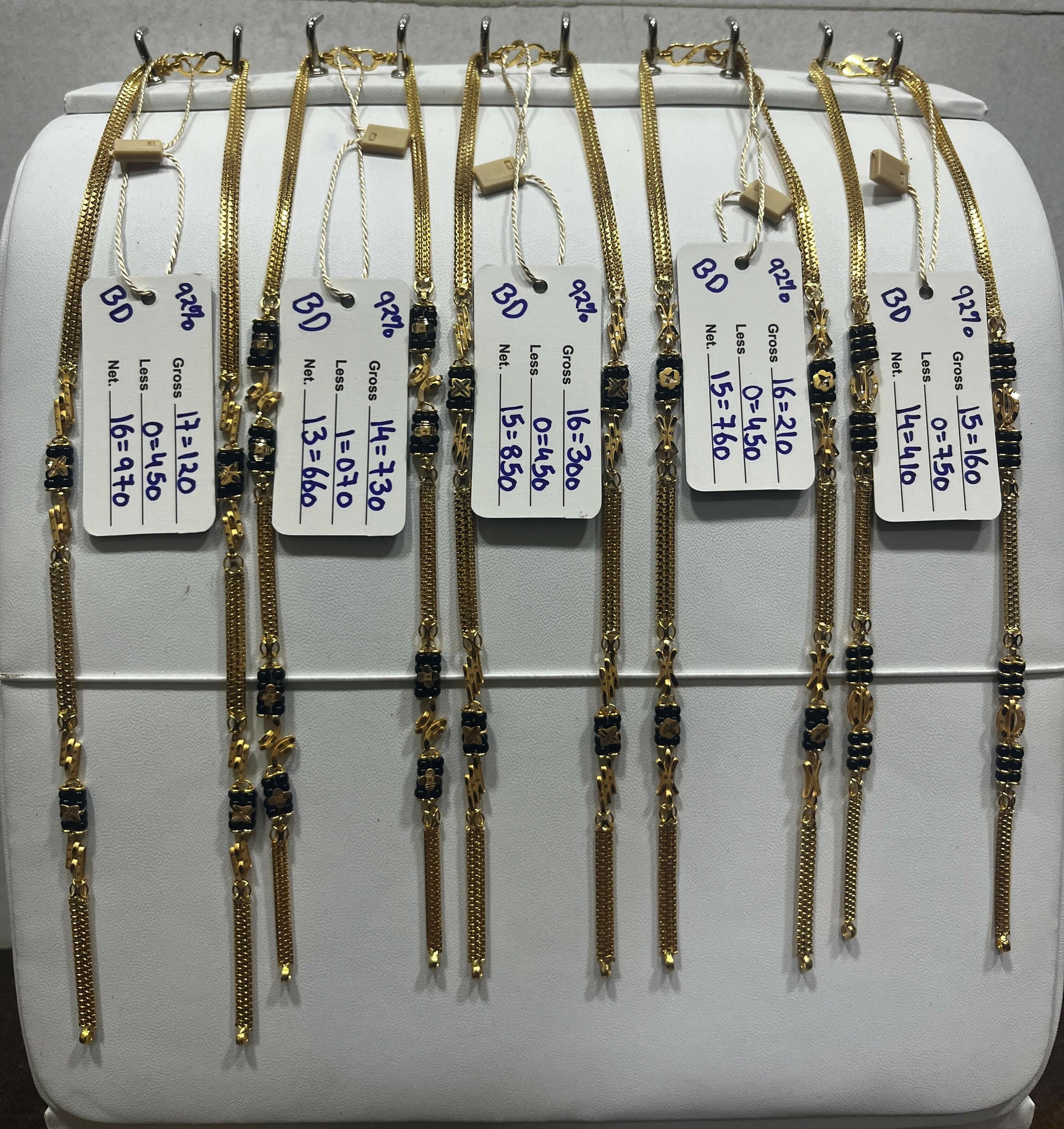 Gold Mangalsutra Chains Sarafa Bazar India