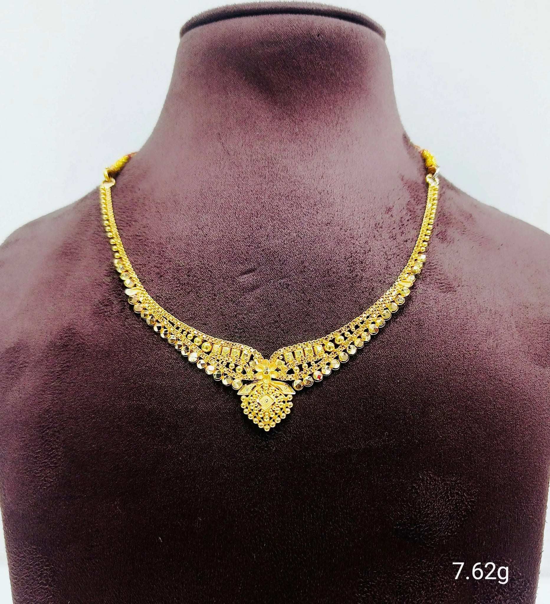 Bengali Light Weight Necklace Sarafa Bazar India