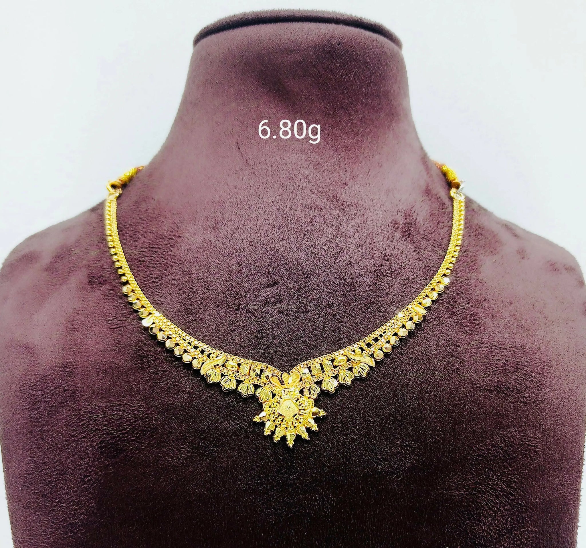 Bengali Light Weight Necklace Sarafa Bazar India