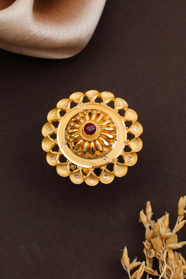 Gold Ladies Ring Sarafa Bazar India
