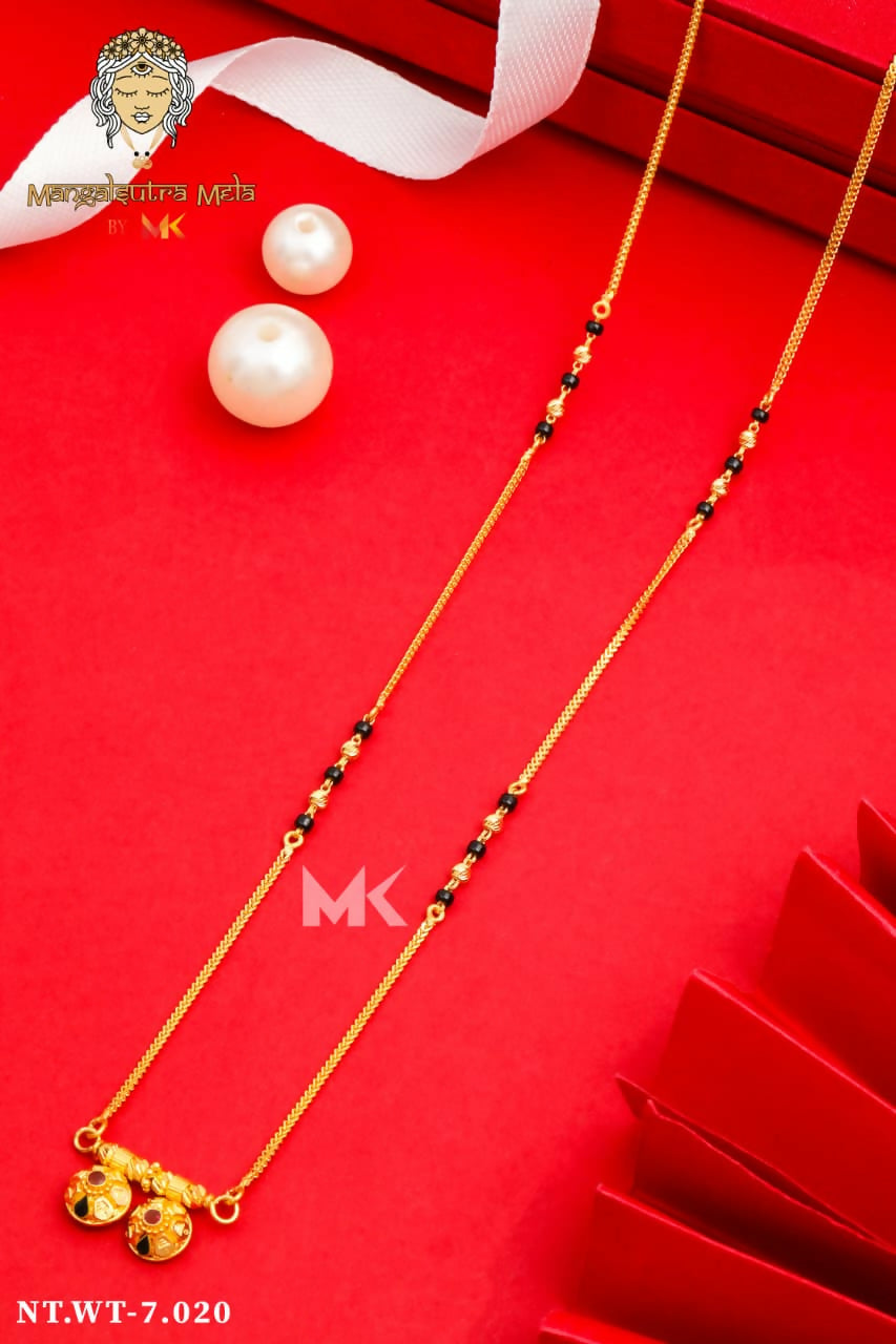 Gold Mangalsutra Sarafa Bazar India