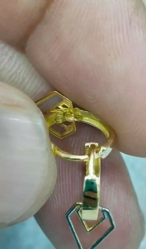 Casting Gaints Bali Sarafa Bazar India