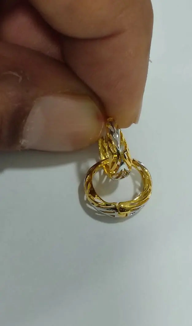 Casting Gaints Bali Sarafa Bazar India