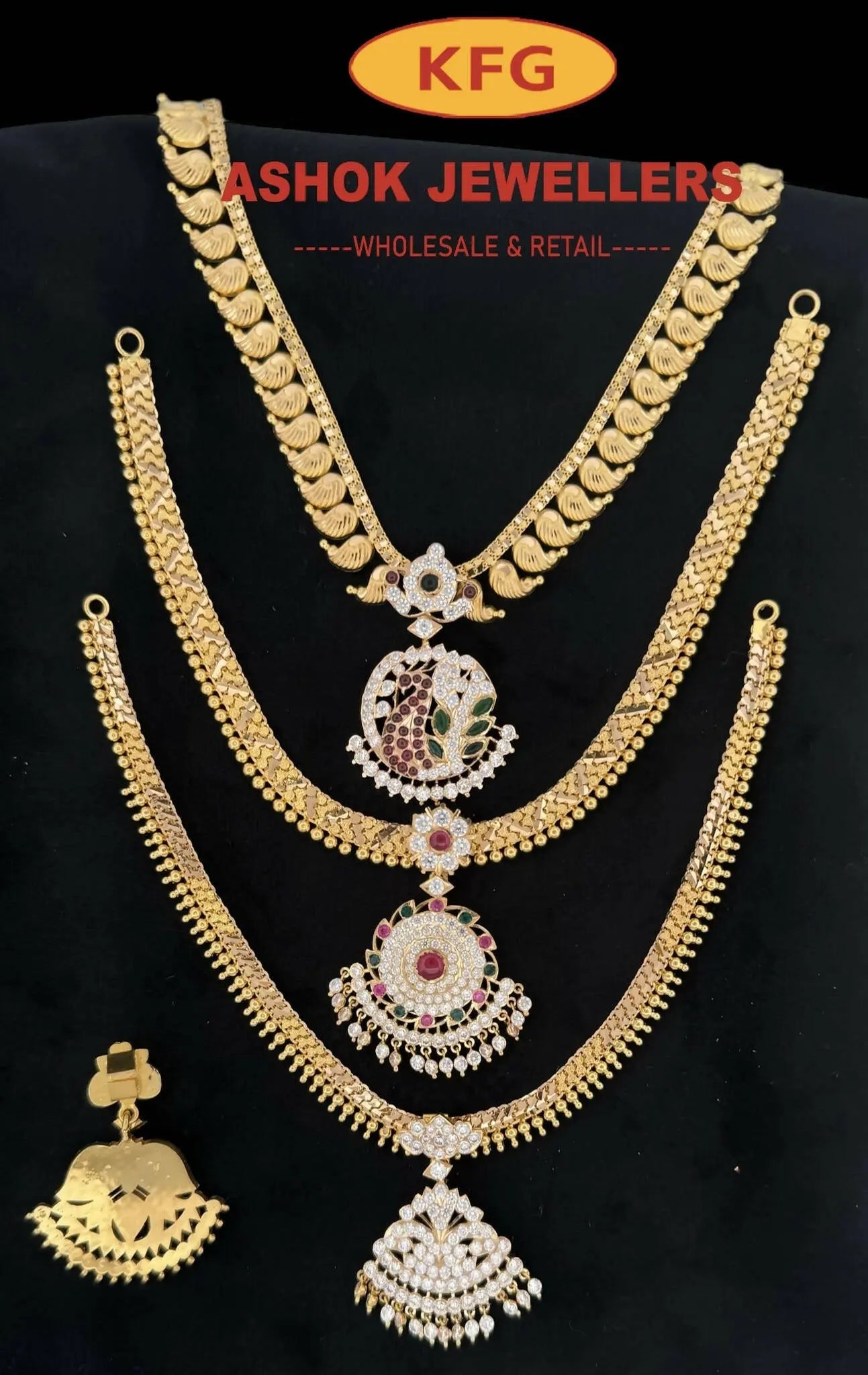 Chain adagai Sarafa Bazar India