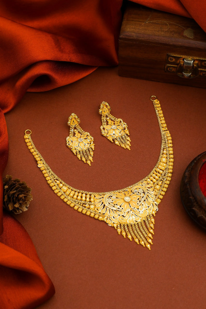 Gold Necklace Sarafa Bazar India