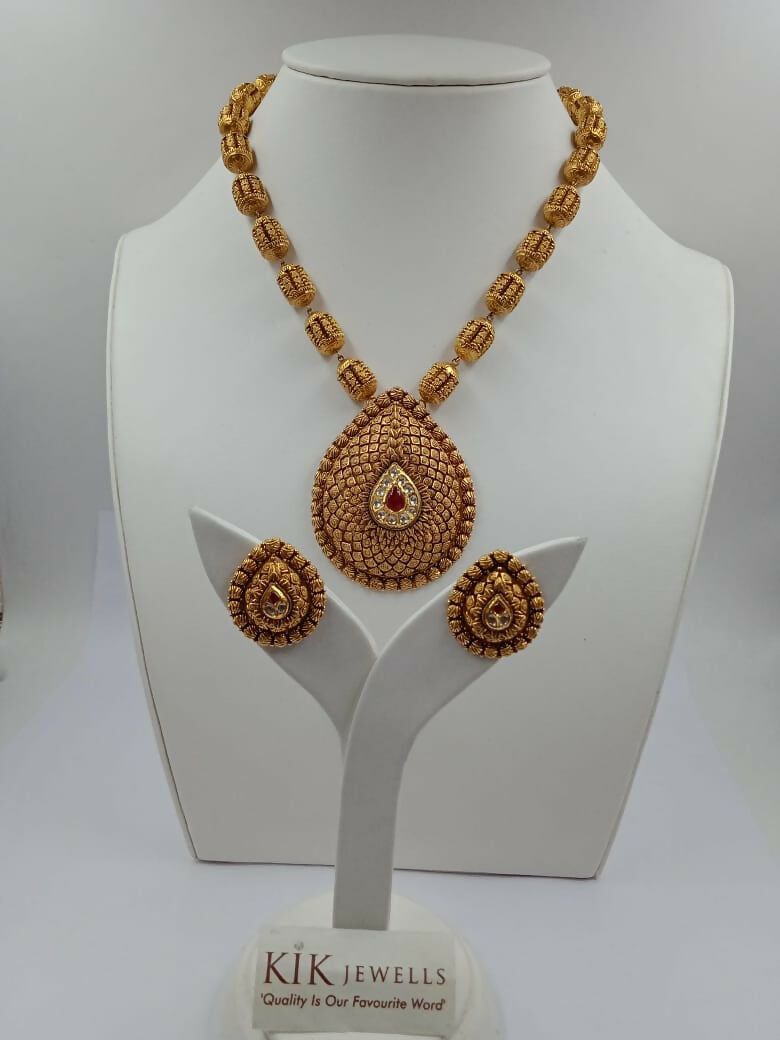 Antique Necklace Sarafa Bazar India